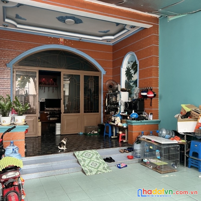 Bán nhà hxh  thông nguyễn hữu  tiến 100m2- 2 tầng chỉ nhỉnh 6 tỷ