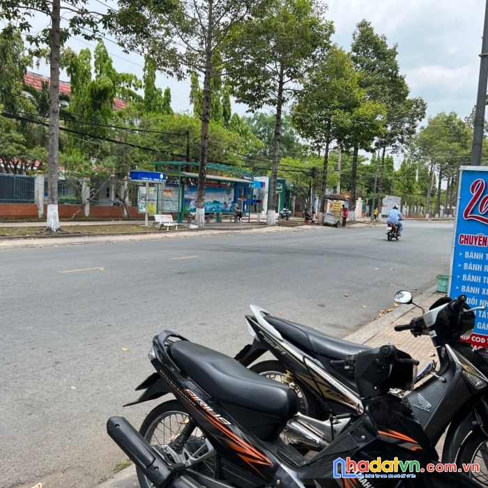 Chính chủ cần bán nhà mặt tiền kinh doanh tại 1072, đường phạm hữu lầu, phường 6, tp. cao lãnh