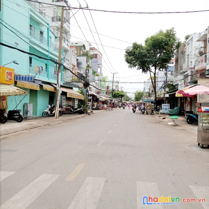 Bán nhà cấp 4 cũ mt tuy lý vương p13q8 - giá : 6 tỷ (tl)