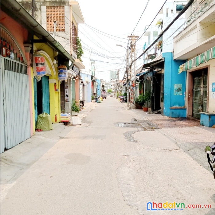 Bán đất lô góc mt đường lương ngọc quyến p13q8 - 14.2 tỷ