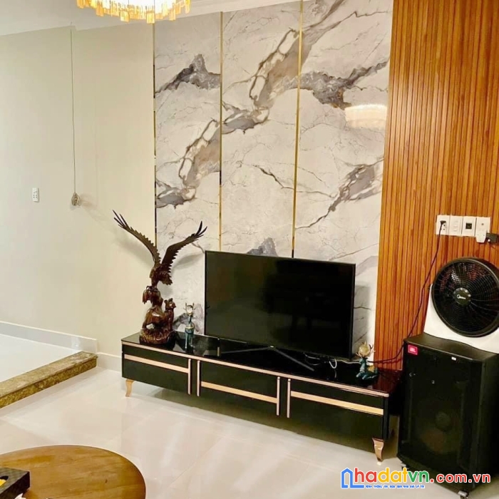 Nhà bán hẻm 100 đường bùi minh trực p5 q8 giá 3 tỷ 890