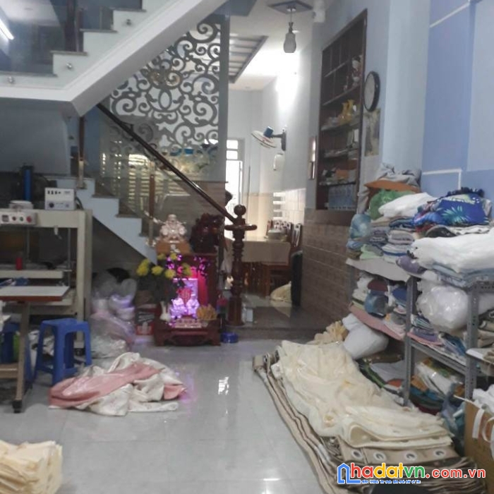 Bán nhà mặt tiền  đường 12m, bà điểm, hóc môn 100m2- 3 tầng nhỉnh 5 tỷ tl