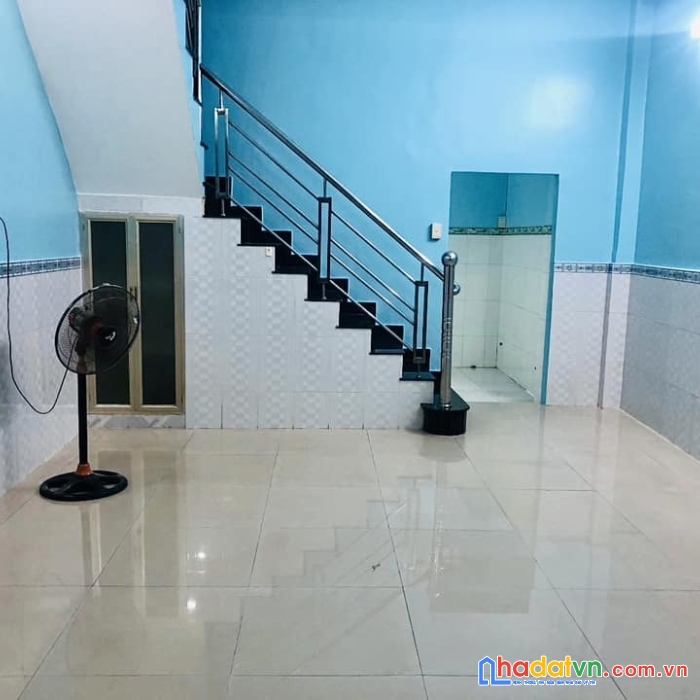 Giảm sâu 1.3 tỷ , bán gấp nhà d2 nguyễn gia trí, 68m2, 3pn, chỉ 6 tỷ 500