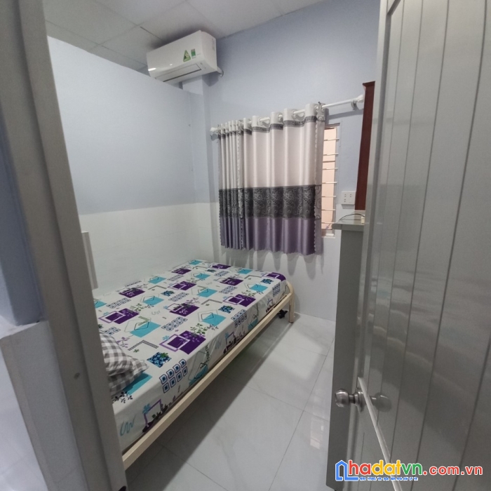 Chính chủ bán nhanh căn nhà mặt tiền số 135 đường phương thành - tp hà tiên