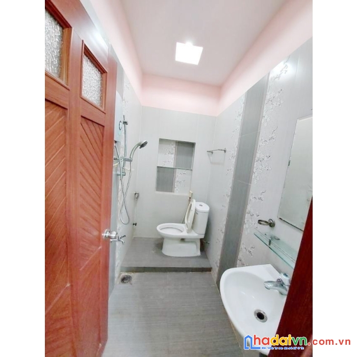 Nhà mới gần mt bông sao phường 5 quận 8 - giá 13 triệu/tháng