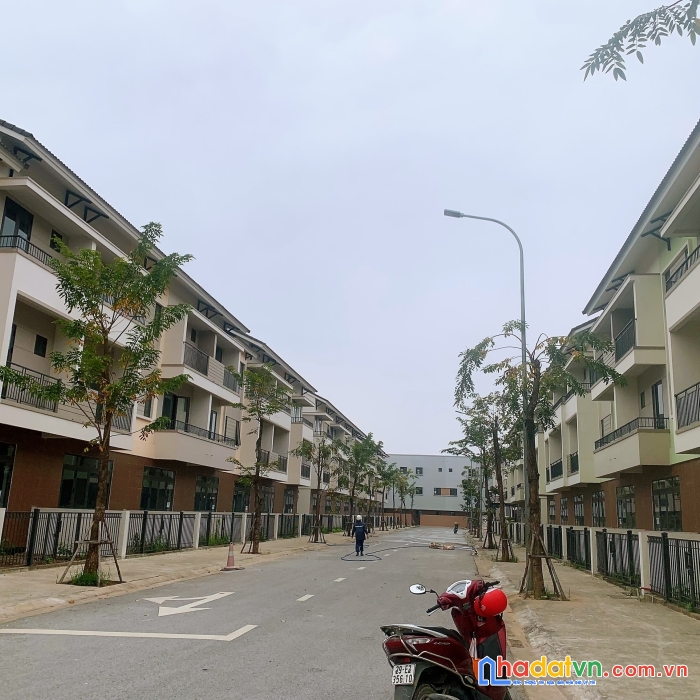 Bán căn góc hàng ngoại giao siêu đẹp khu đô thị đẳng cấp vsip chỉ hơn 6 tỉ