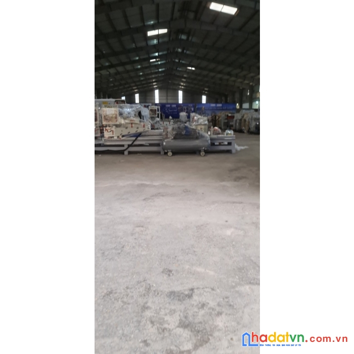 Cho thuê 1200m kho xưởng tại kcn phú nghĩa container đỗ cửa giá 60 triệu