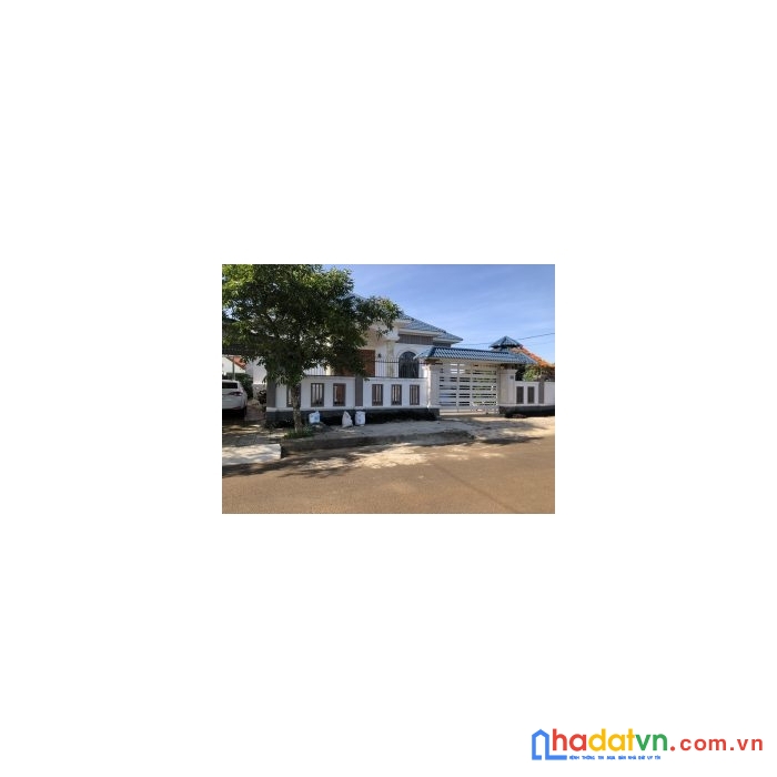 Chính chủ cần bán nhà vườn vị trí đẹp tại lâm đồng