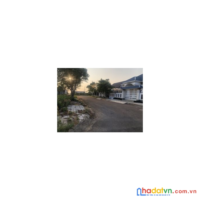 Chính chủ cần bán nhà vườn vị trí đẹp tại lâm đồng