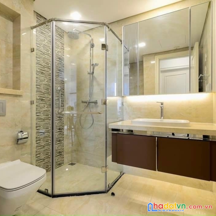 Bán nhà kim ngưu hai bà trưng 179/190m2 x 4 tầng, mt 4.6m giá 45 tỷ