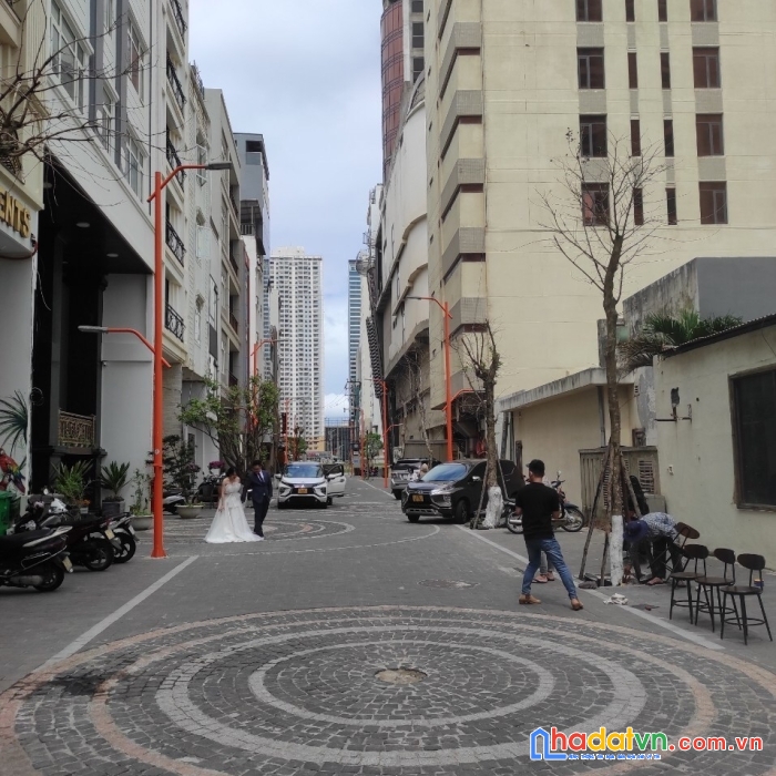 Cần bán tòa căn hộ mt an thượng 1. quận ngũ hành sơn. đà nẵng. ngay biễn mỹ khê. chỉ 32 tỷ