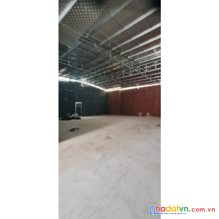 Cho thuê kho xưởng gần kđt thanh hà, hà đông, diện tích 300m và 500m xe 25 tấn đỗ cửa