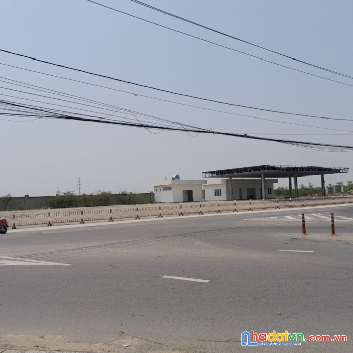 Định cư nước ngoài, sang nhượng lỗ lại cây xăng điện ngọc - 19 tỷ.