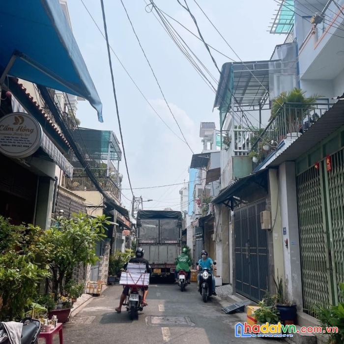 Chính chủ 1 đời cần bán nhà mặt tiền đường số 10, bhha, nhựa 7m, 83m2 chỉ 9.9 tỷ, ngang 8m