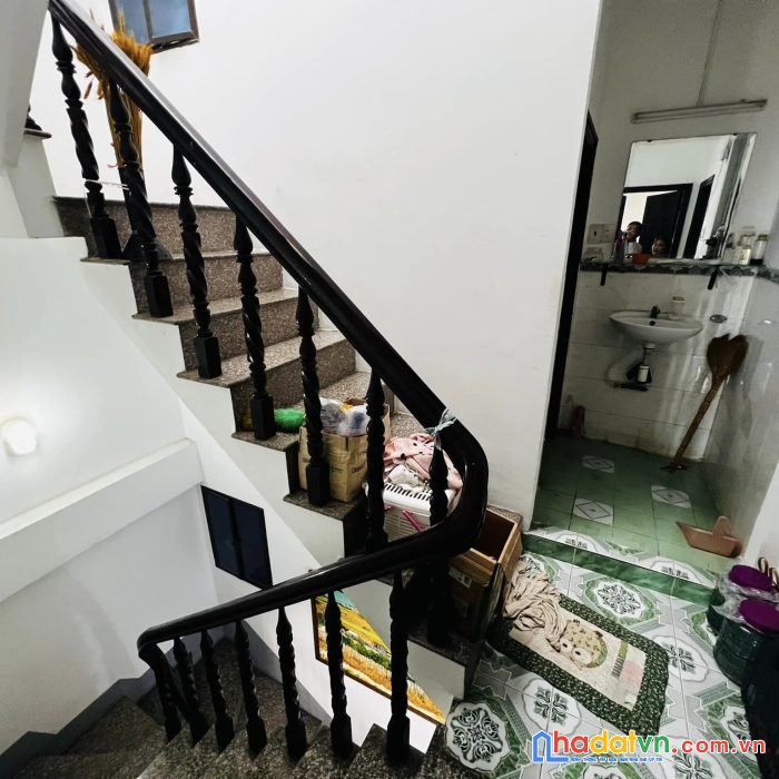 Nhà 3 tầng ở ngay - 68m2 x 3tầng x ngang 4m x dài 17 x giá hơn 6 tỷ - nguyễn văn nghi  phường 7 gò