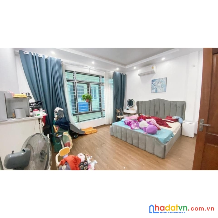 Siêu phẩm !! xem ngay nhà riêng ở phố mễ trì nam từ liêm 50m2, 4 tầng dân tự xây chắn chắn ở ngay