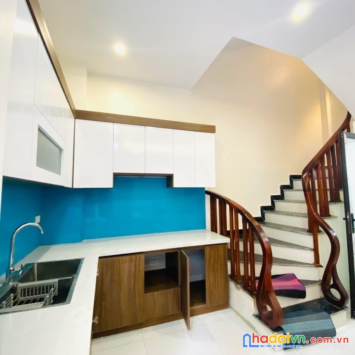 Siêu phẩm !! xem ngay nhà chùa láng đống đa 33m2, 5 tầng nhà mới đẹp hiện đại ở ngay chỉ 4.7 tỷ