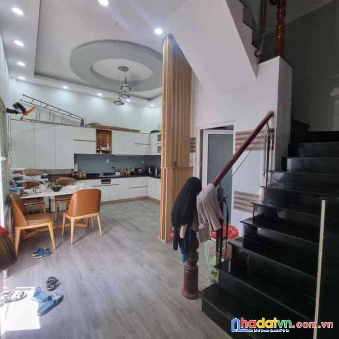 Bán nhà lô góc 3 mặt thoáng đường gò dầu, hẻm rộng thoáng, 56m2 chỉ 4.8 tỷ