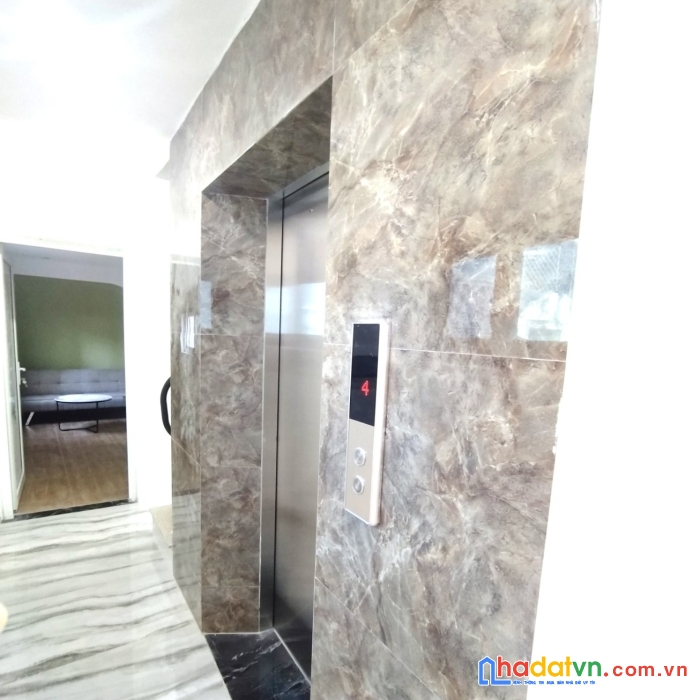 Bán gấp ccmn thịnh quang 21 phòng khép kín 85m2 8 tầng mt 4m chỉ 12,9 tỷ