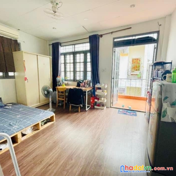 Bán đất tặng nhà, cách 3 căn ra mt trần quang diệu, 3 tầng, 5pn, ngang 5m, 68m2, 7.8 tỷ