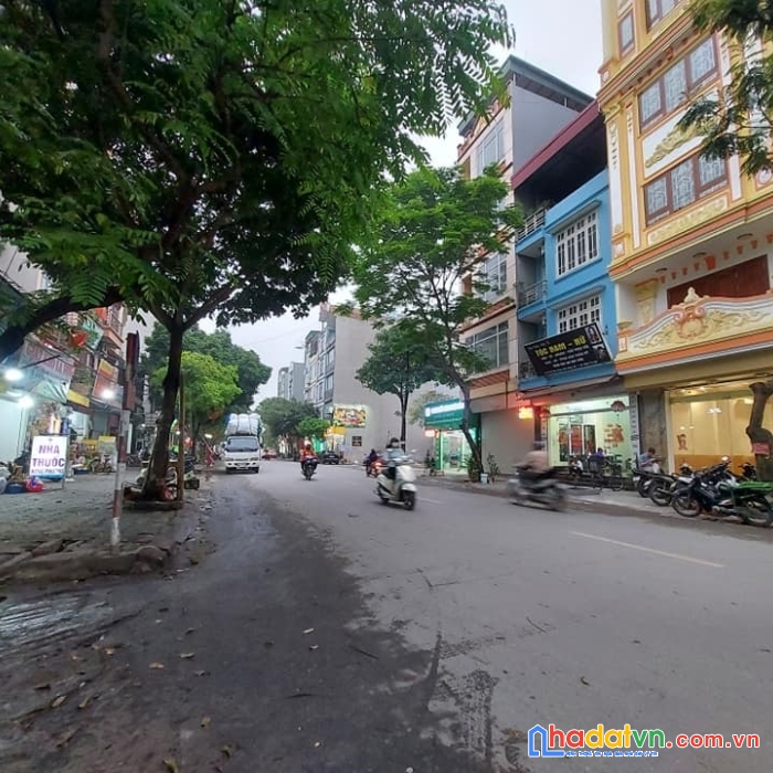 Bán đất đấu giá mậu lương, hà đông khu sân bóng, 60m2, mt5m, không lỗi, 7 tỷ