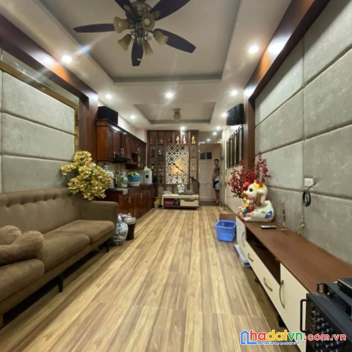Bán nhà phố quang trung, phô lô ô tô vỉa hè, kinh doanh, 64m 4 tầng giá 10.2 tỷ