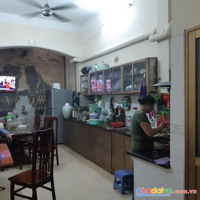 Giá tốt !! nhà đẹp ở hoàng quốc việt nghĩa đô 50m2, 4 tầng đẹp dân xây, tặng nội thất chỉ 7 tỷ
