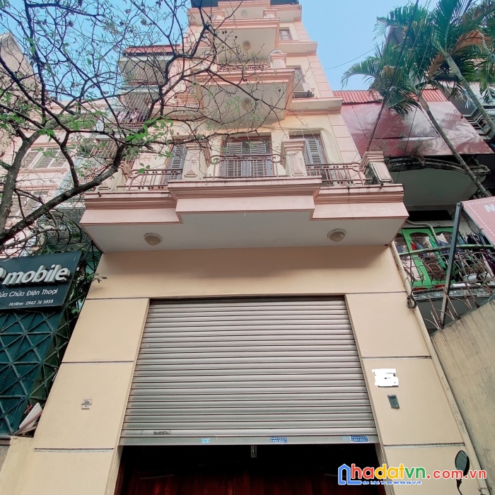 Bán nhà phân lô hoàng cầu, ô tô, vỉa hè 50m2, mt4m, 5 tầng, 13,5 tỷ.