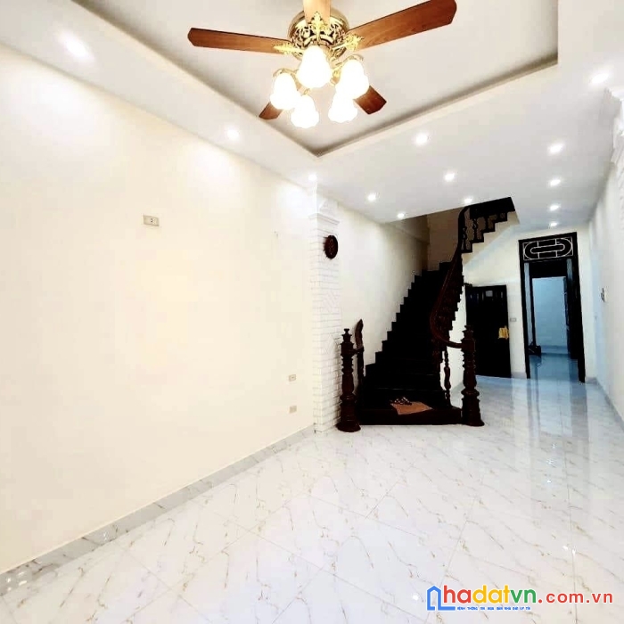Bán nhà nguyễn trãi, thanh xuân, 80m2, 5t, ô tô, kinh doanh, full nội thất, 9 tỷ.