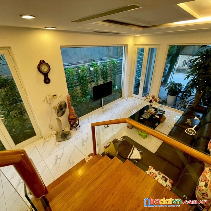 Bán nhà kiều mai 38m2, 4 tầng, mt 5m, ô tô 7 chỗ đỗ cửa, thoáng trước sau, gía chỉ 4 tỷ, full nội