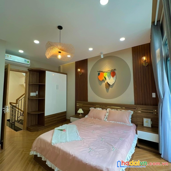 Bán nhà kiều mai 38m2, 4 tầng, mt 5m, ô tô 7 chỗ đỗ cửa, thoáng trước sau, gía chỉ 4 tỷ, full nội