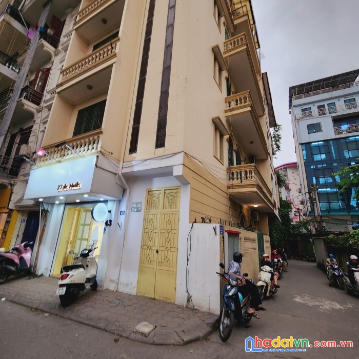 Bán nhà tập thể nguyễn ngọc doãn, đặng văn ngữ, đống đa tầng 2 diện tích 50m2 giá 1,75 tỷ.