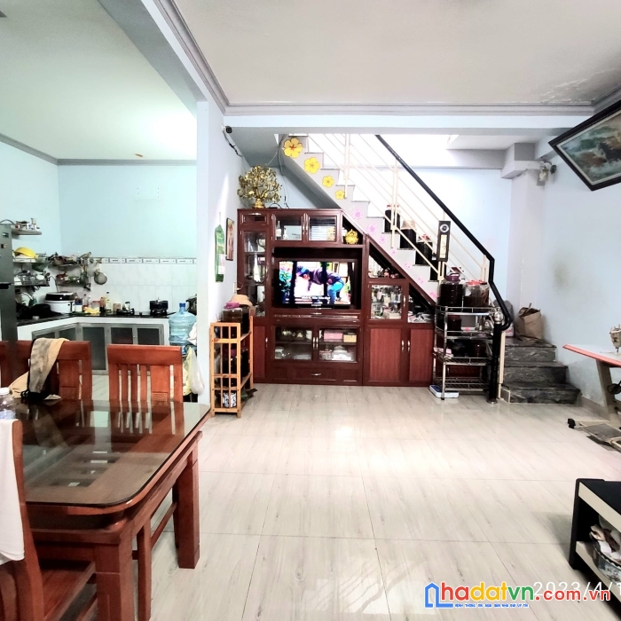 Bán nhà đường số 8, ngay aeon tân phú, 2 tầng, 100m2, hẻm xe tải, chỉ 5 tỷ nhỉnh