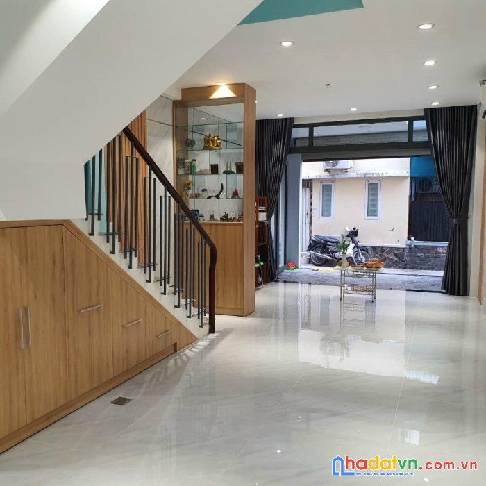 Cần tiền trả nợ bán gấp nhà p14 gò vấp - hxh - 66m2 - giá chỉ 5.7 tỷ