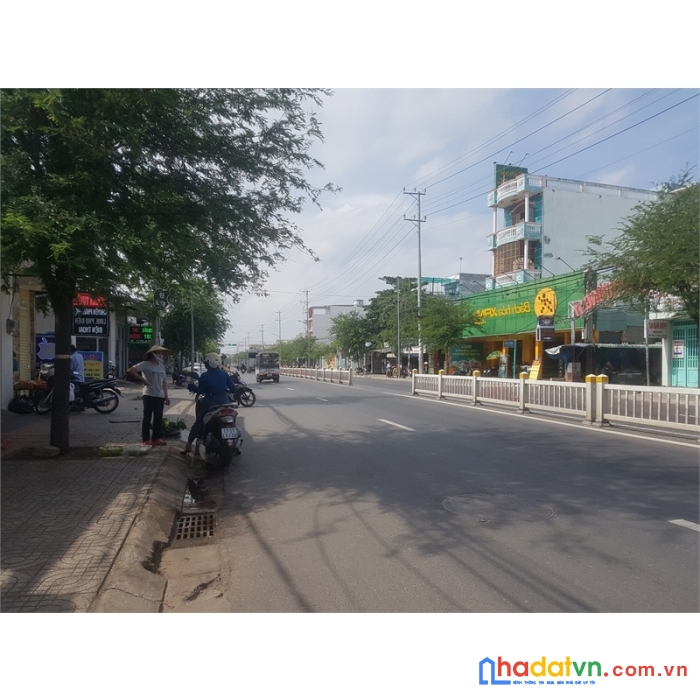 Cho thuê nhà mặt tiền mới xây ngay kcn đông xuyên đường 30/4, tp.vt