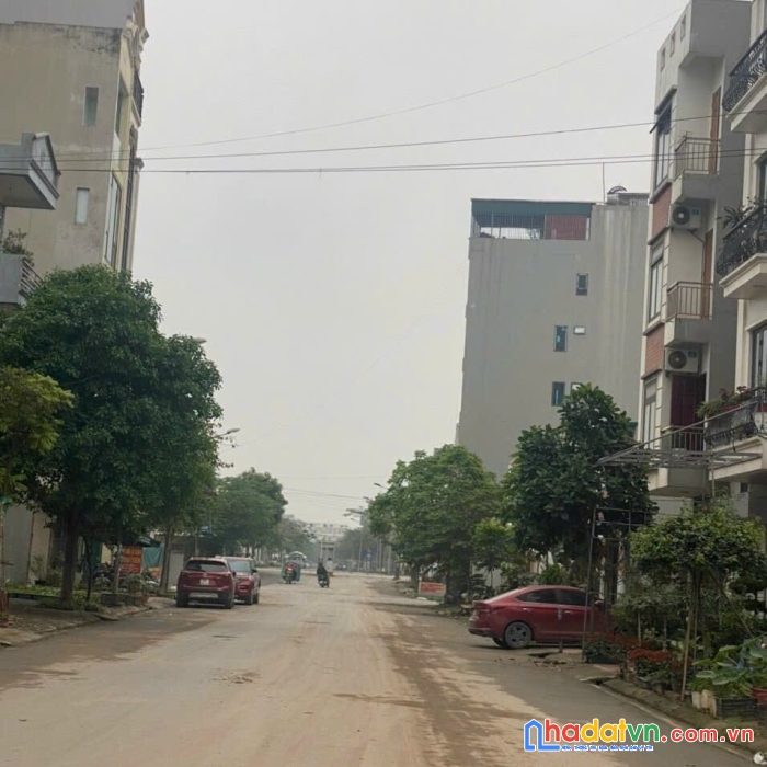 Bán gấp lô góc víp đất dịch vụ dương nội, hà đông, trục đường 20m kinh doanh đỉnh