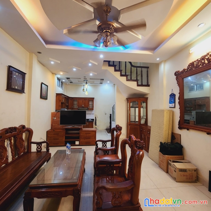 Bán nhà phạm tuấn tái, vỉa hè, phân lô, ô tô tránh, ngõ thông, 45m 11.8 tỷ