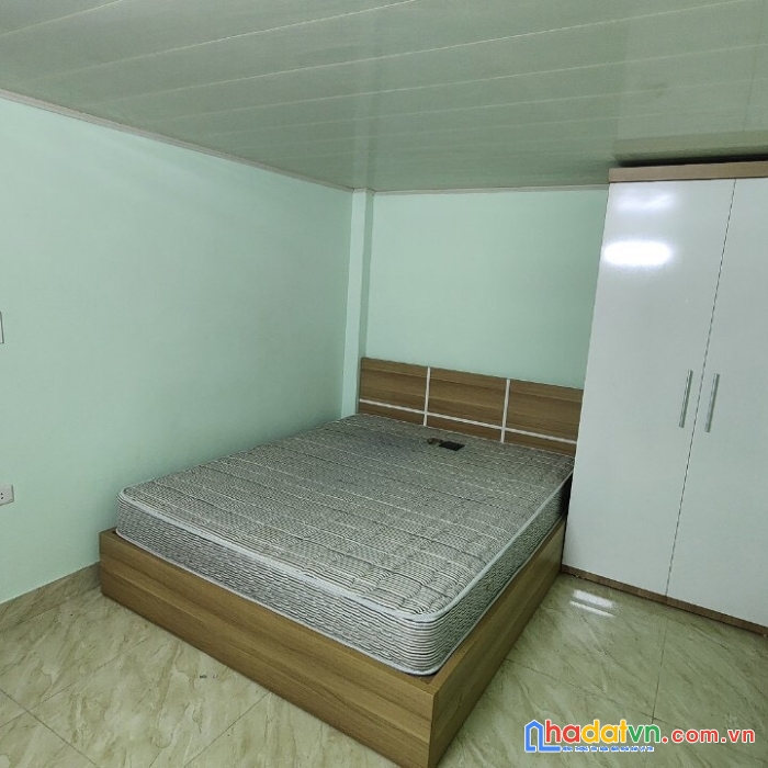 Cho thuê nhà giáp nhị, dt 50mx2 tầng. giá 11tr