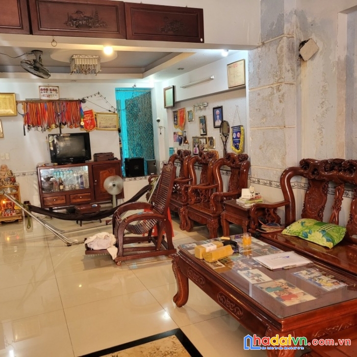 Bán nhà nguyễn kiệm phú nhuận 185m2 hẻm ô tô 31 tỷ