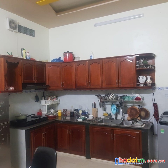 Chính chủ cần bán nhanh căn nhà 1 trệt 1 lầu tại khóm 6, p.4, tp vĩnh long