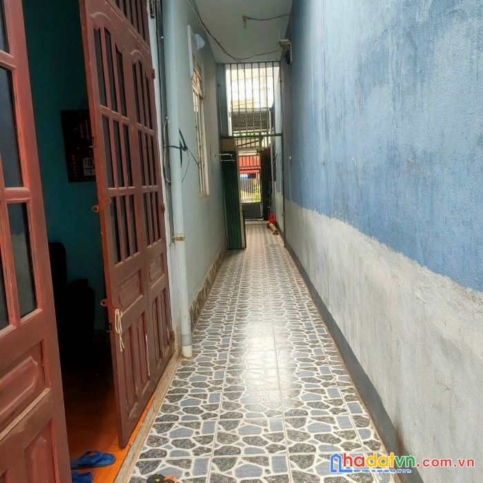 Cho thuê nhà p.tân phong kp.11, gần chợ bà thức chỉ 3,5tr/tháng