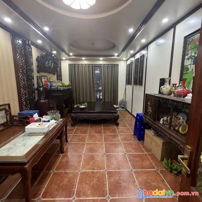 Bán nhà ngô thì nhậm,40m2 5 tầng ngõ 5m thông , rộng oto vào nhà , kd được _ giá 4.7 tỷ
