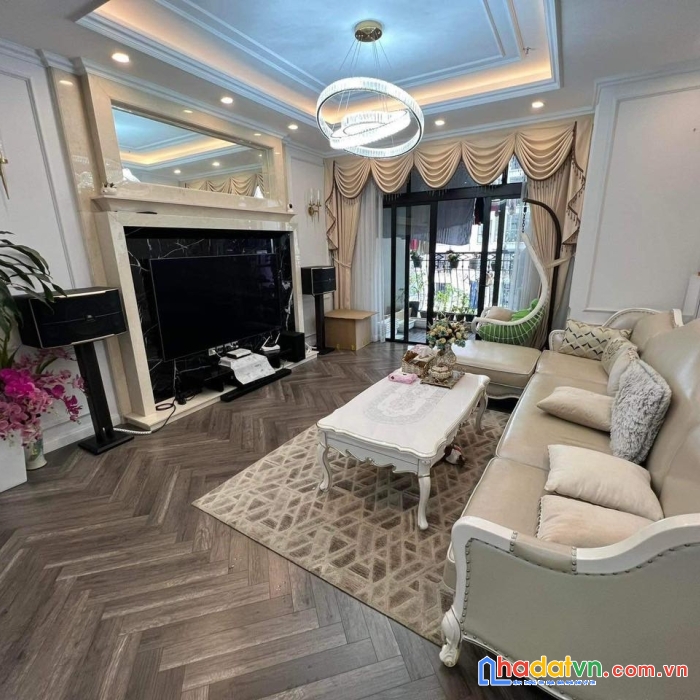 Chính chủ bán căn 3pn góc thiết kế hiện đại, thoáng mát 180m2 giá 12,5 tỷ bao phí
