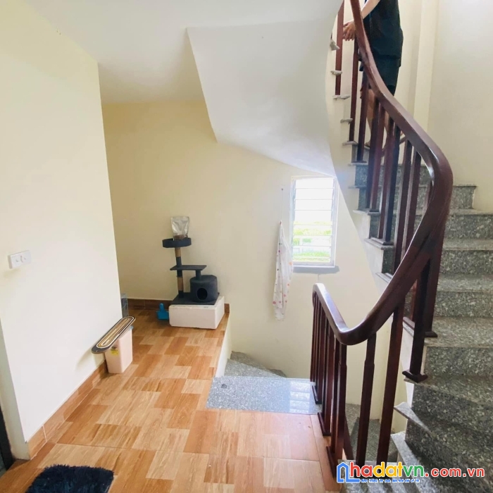 Khâm thiên đẹp long lanh 40m nhỉnh 4 tỷ