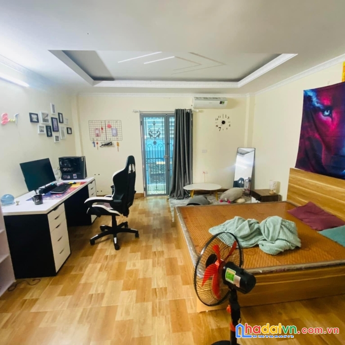 Khâm thiên đẹp long lanh 40m nhỉnh 4 tỷ