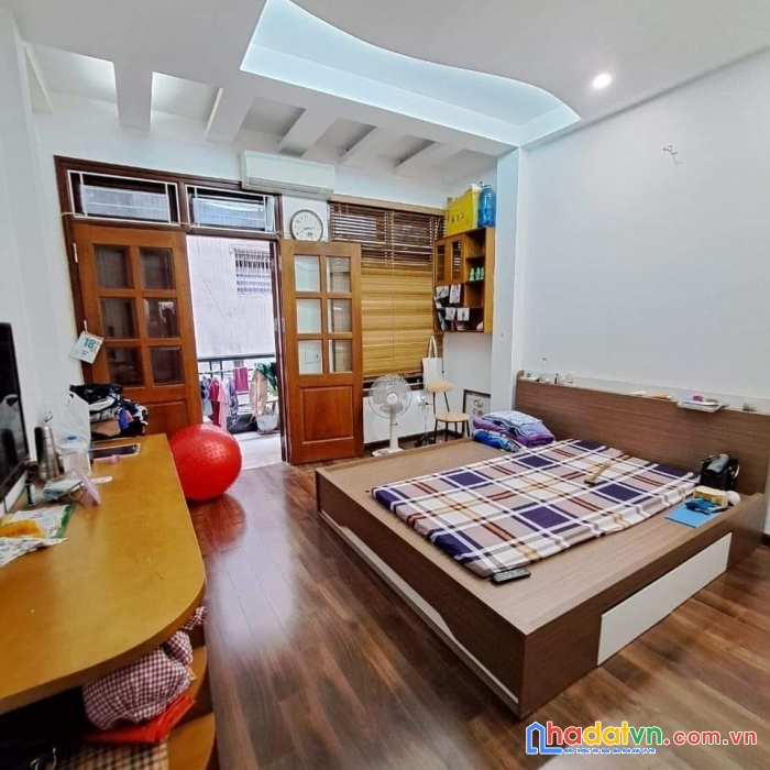 Bán nhà kim giang 40m2 x4t,mt 4m,ngõ đẹp,oto gần,giá 3,59 tỷ
