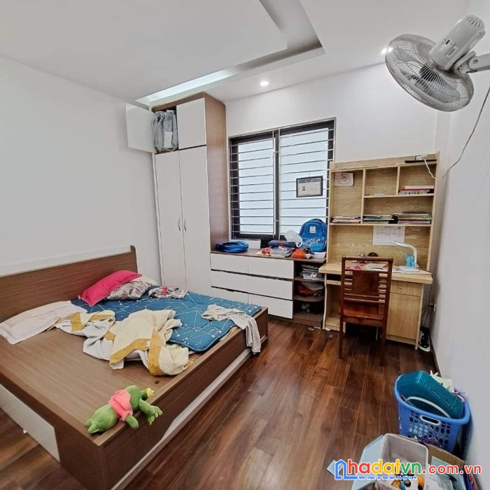 Bán nhà kim giang 40m2 x4t,mt 4m,ngõ đẹp,oto gần,giá 3,59 tỷ