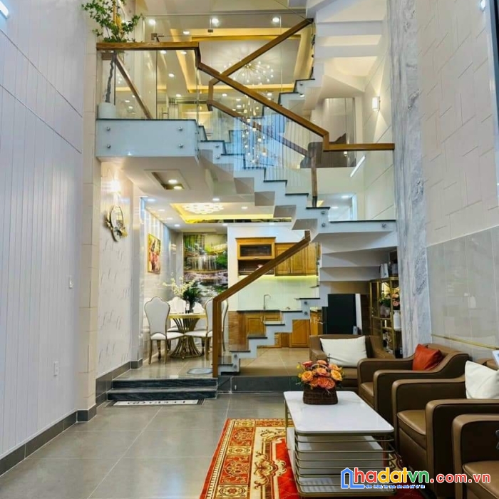 Siêu phẩm hxh quang trung, phường 8, 5 tầng, full nội thất cao cấp chỉ 7.9 tỷ có tl