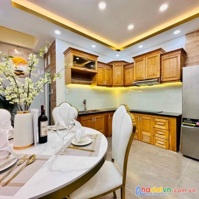 Siêu phẩm hxh quang trung, phường 8, 5 tầng, full nội thất cao cấp chỉ 7.9 tỷ có tl