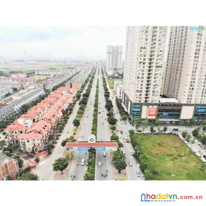 Bán mặt phố quận hà đông, 470m2, mt17m, lô góc 3 mặt kinh doanh, nhỉnh 100 tỷ